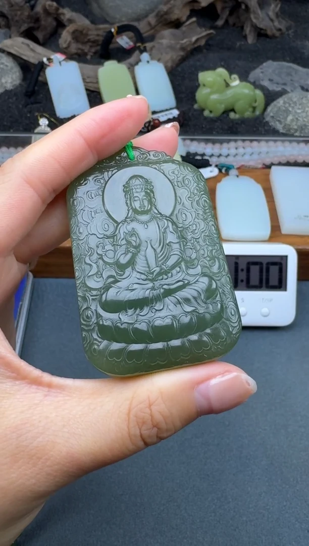 颈饰未镶嵌和田玉3