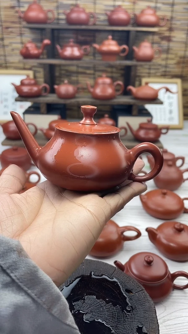 【闪购商品】潮州朱泥手拉无双君德微瑕不退换