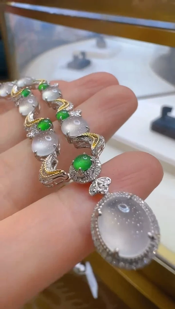 翡翠18K金镶嵌套链多样性团购发一件