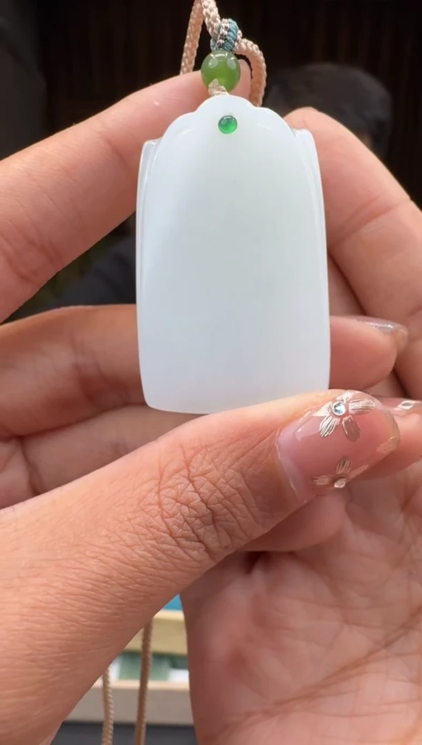 【闪购商品】和田玉119未镶嵌1.25冯总