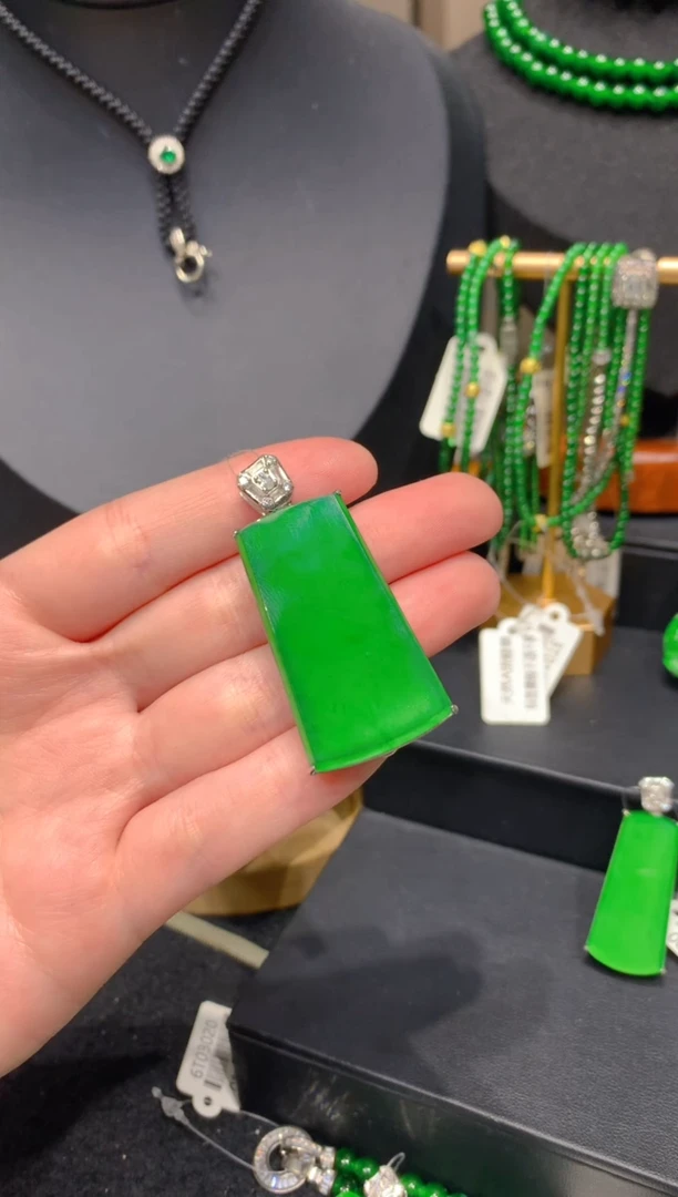 颈饰银S925镶嵌翡翠19一季