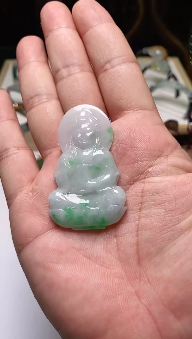 翡翠未镶嵌颈饰吊坠