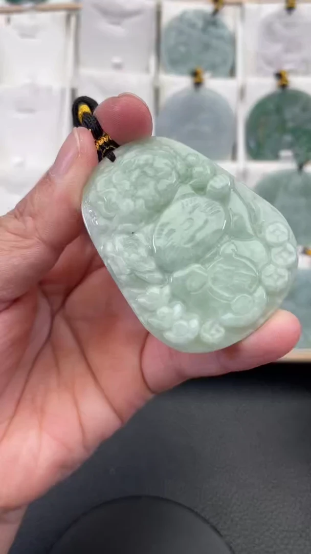 颈饰未镶嵌翡翠天然缅甸翡翠A货167