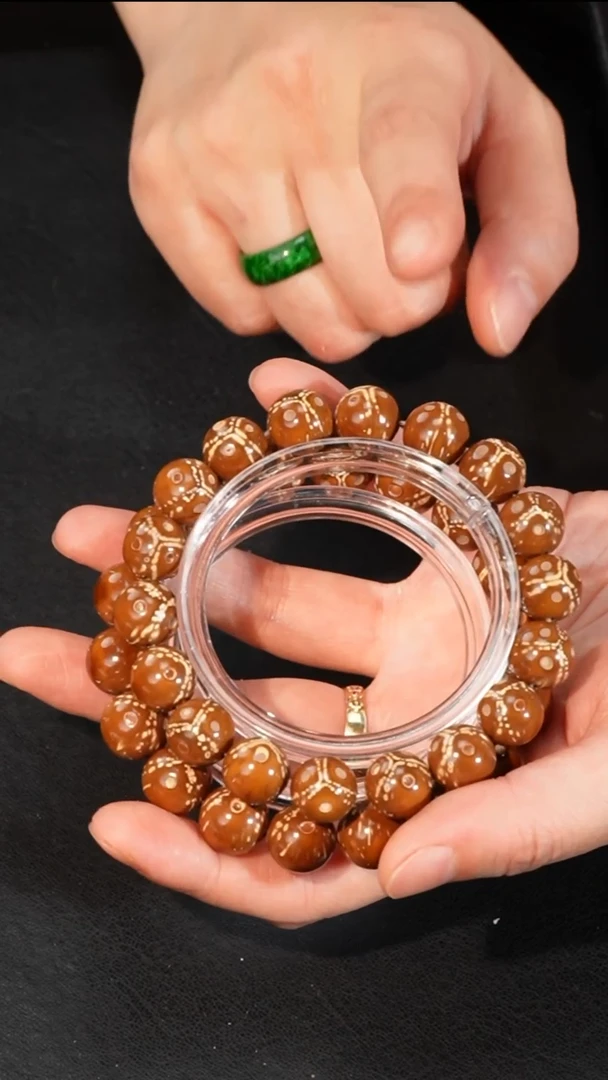 紫金鼠手串正奔熊猫正圆光珠福利款12mm