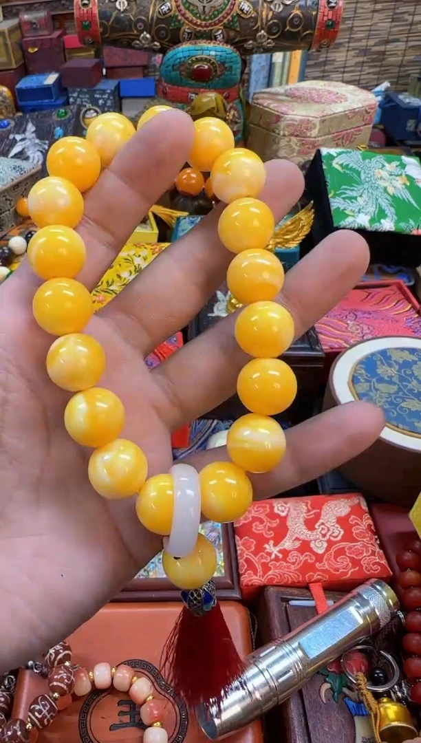 【闪购商品】蜜蜡裸石未镶嵌当天订单当天直发如图所示