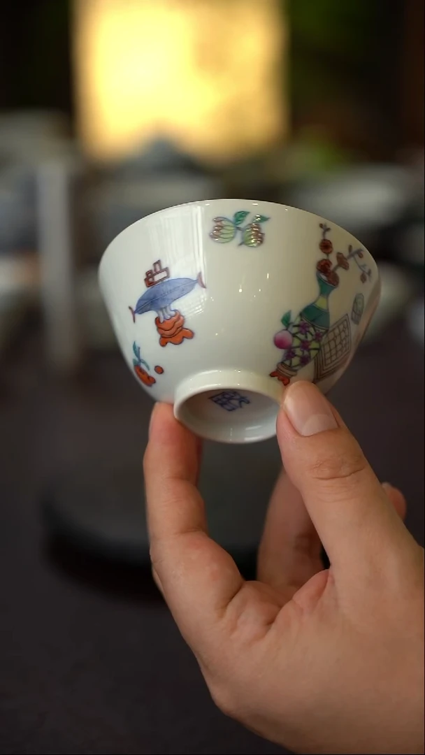 景德镇全手工手绘斗彩清供鸡心杯