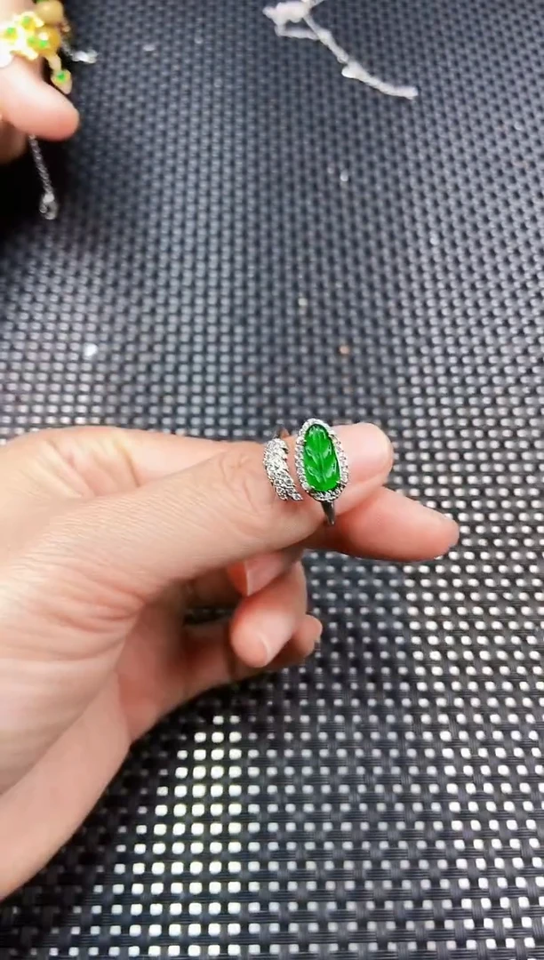 【闪购商品】翡翠戒指未镶嵌11111111111