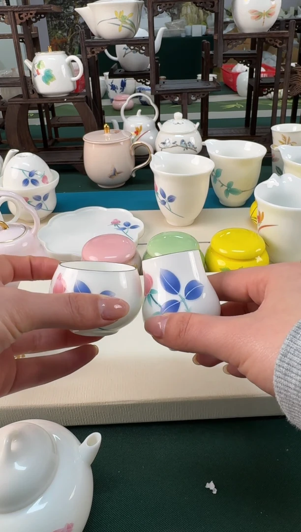 【闪购商品】瓷器 ······.......