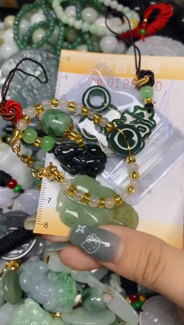 【闪购商品】翡翠颈饰未镶嵌闪购0125570