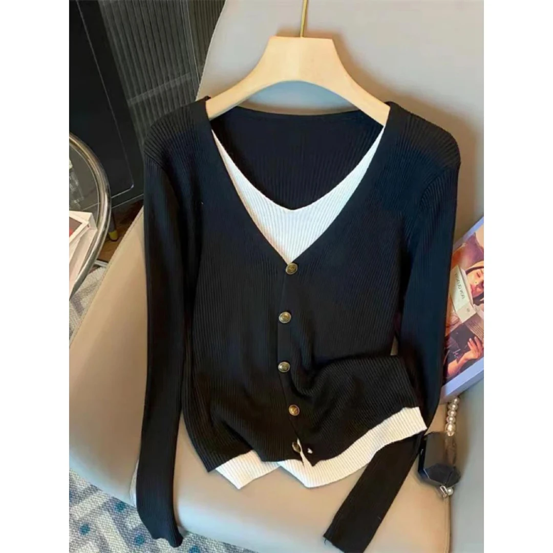 新款春季2025年纽扣假两件针织开衫拼接时尚显瘦大码长袖针织衫潮