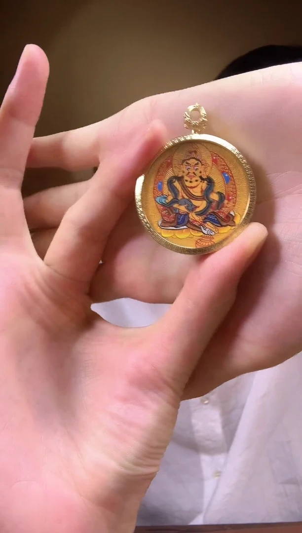 吊坠黄财神3.5cm特价 7.14