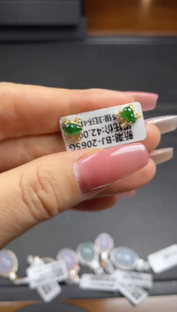 银S925镶嵌戒指翡翠天然翡翠A货