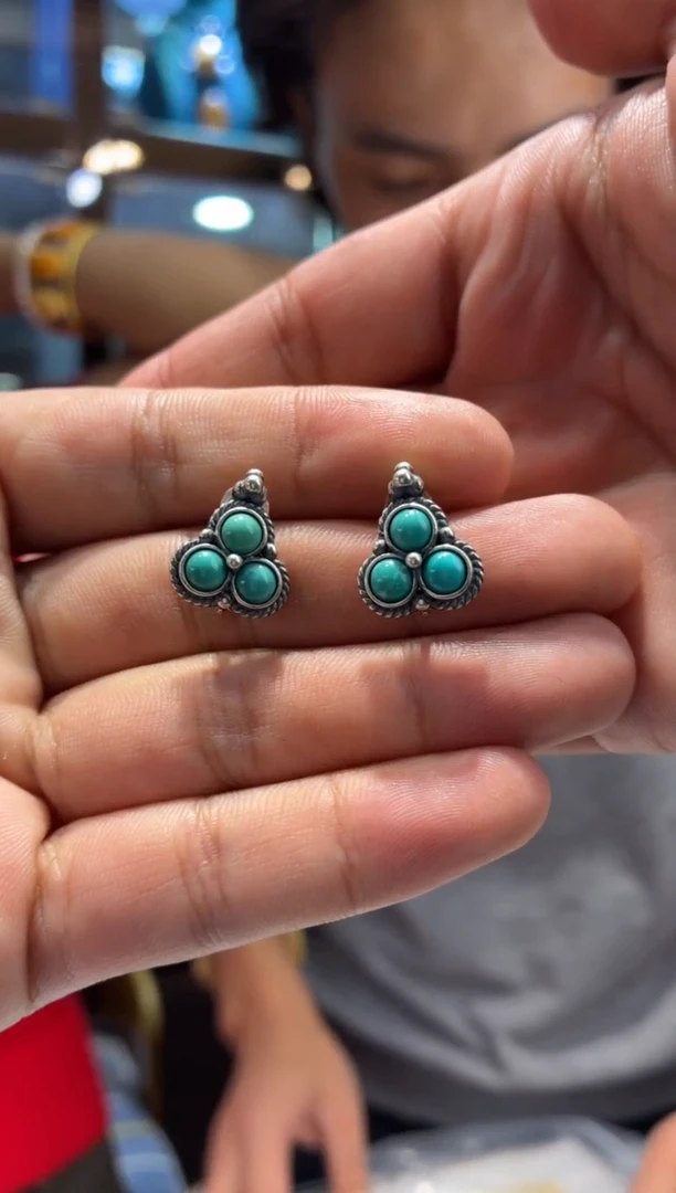 银S925镶嵌绿松石耳钉噶玛珠宝同款精选发其一