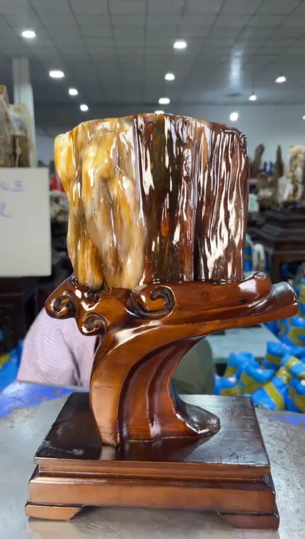 未镶嵌摆件硅化玉35