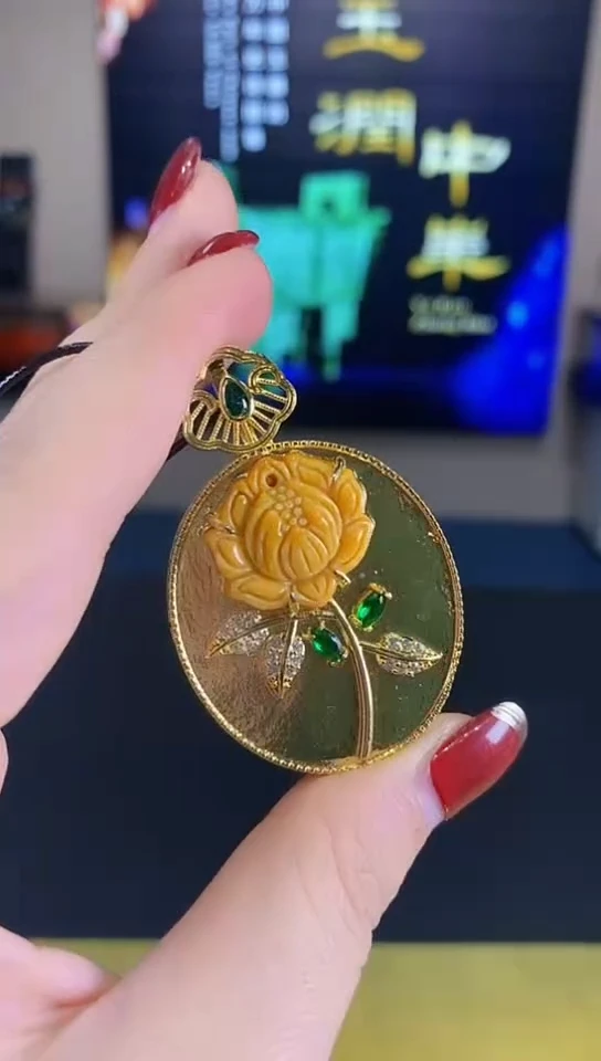 【闪购商品】翡翠颈饰未镶嵌00000020