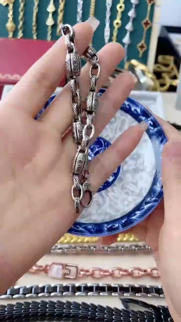 瓷片AAAAAAAAAAAAAAAA