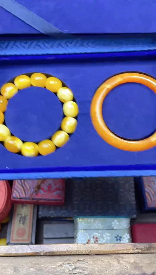 【闪购商品】蜜蜡裸石未镶嵌点击链接下单即可