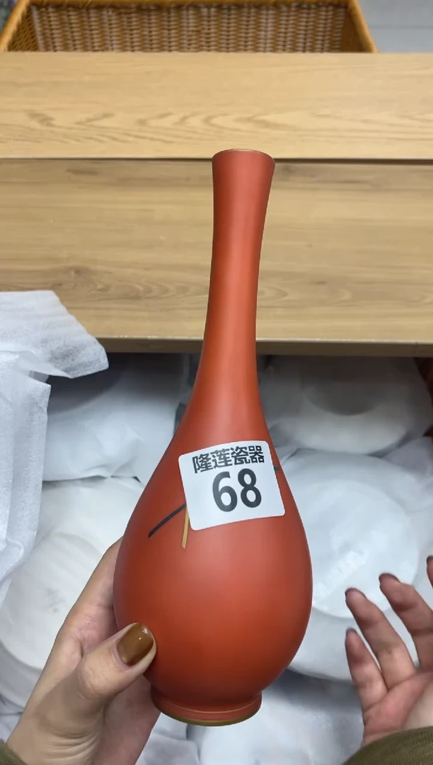 瓷片齐*子隆莲瓷器欢迎大家