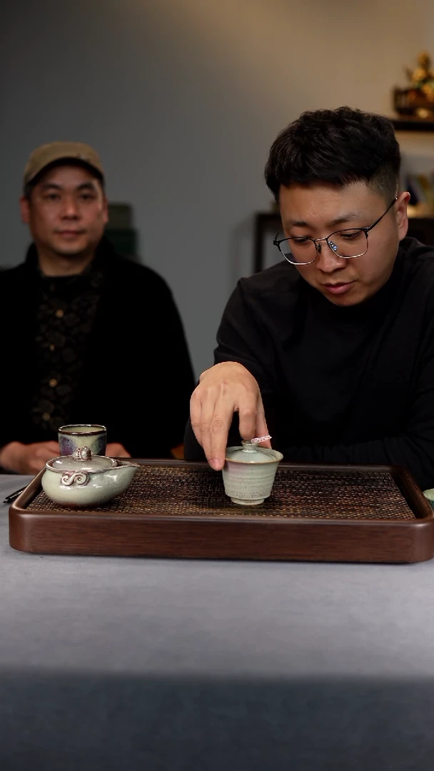 【闪购商品】宜钧釉盖碗（244号）