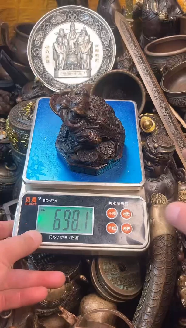 精美铜器点击下单