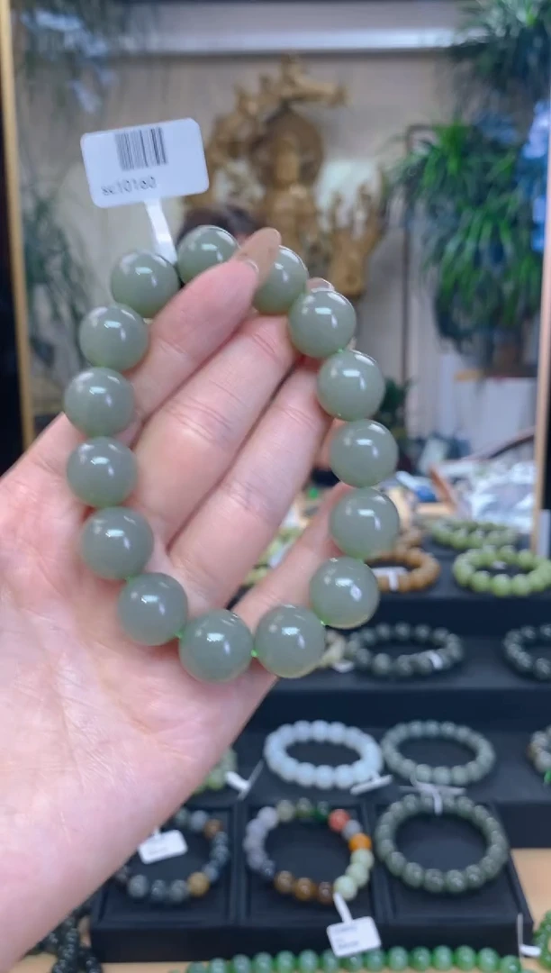 未镶嵌手串和田玉卡14