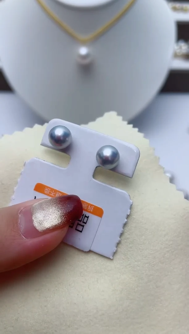 【闪购商品】海水珍珠耳饰18K金镶嵌W26