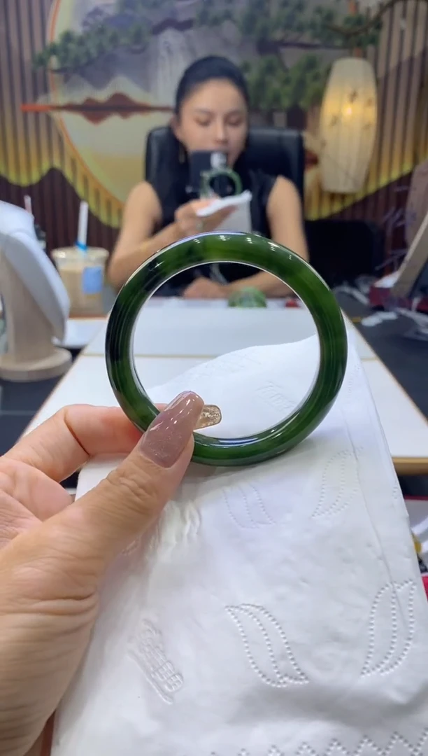 和田玉手镯未镶嵌0000698