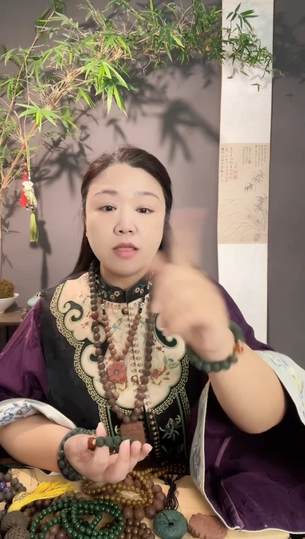 泥塑青龙醒心1.2吉祥云纹手串