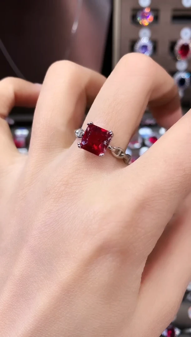 银S925镶嵌戒指红宝石8银色酒红