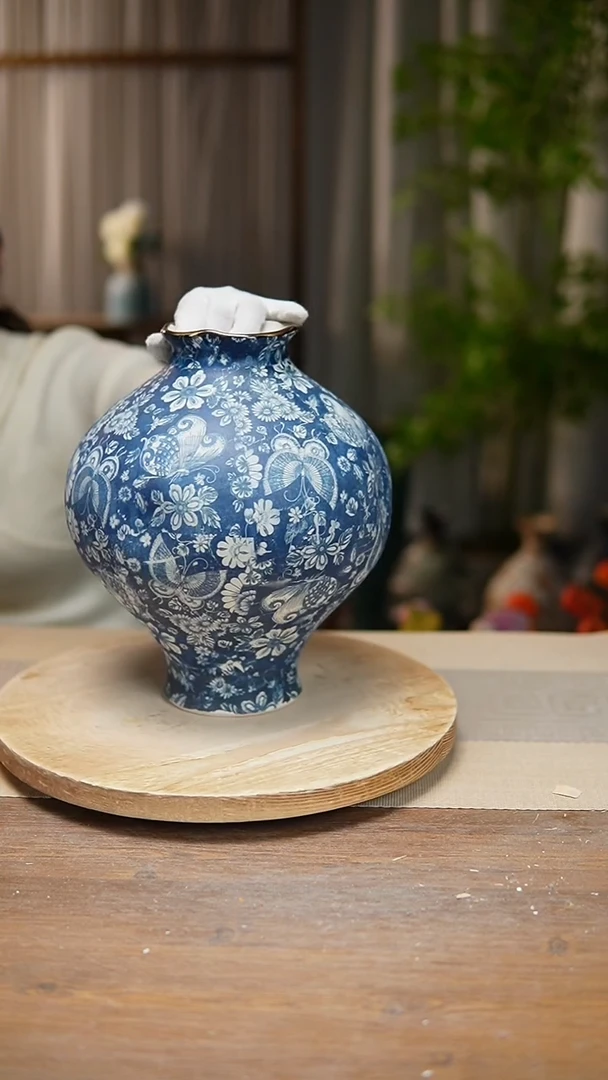 【闪购商品】陶瓷 花器青花瓷蝶恋花灯笼