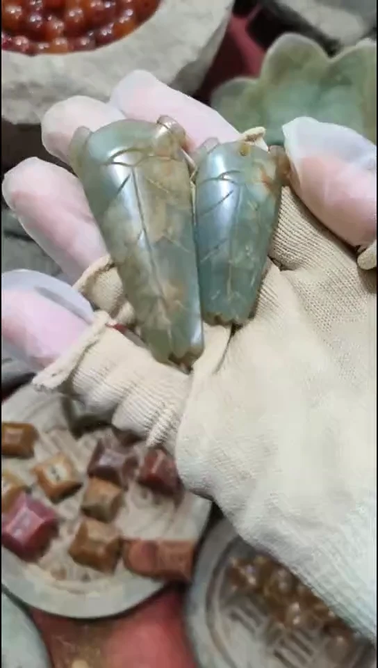 未镶嵌和田玉挂件一单2个