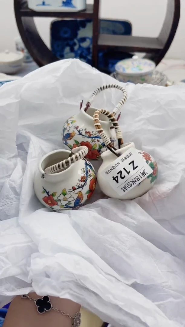 ?**?Z124***************