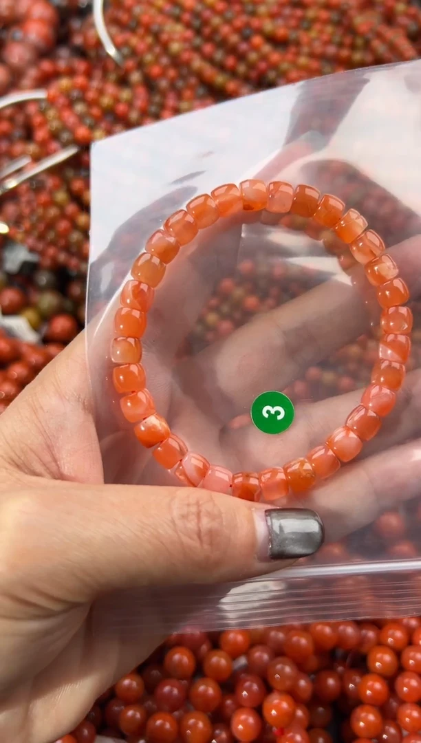 未镶嵌手串南红玛瑙7+