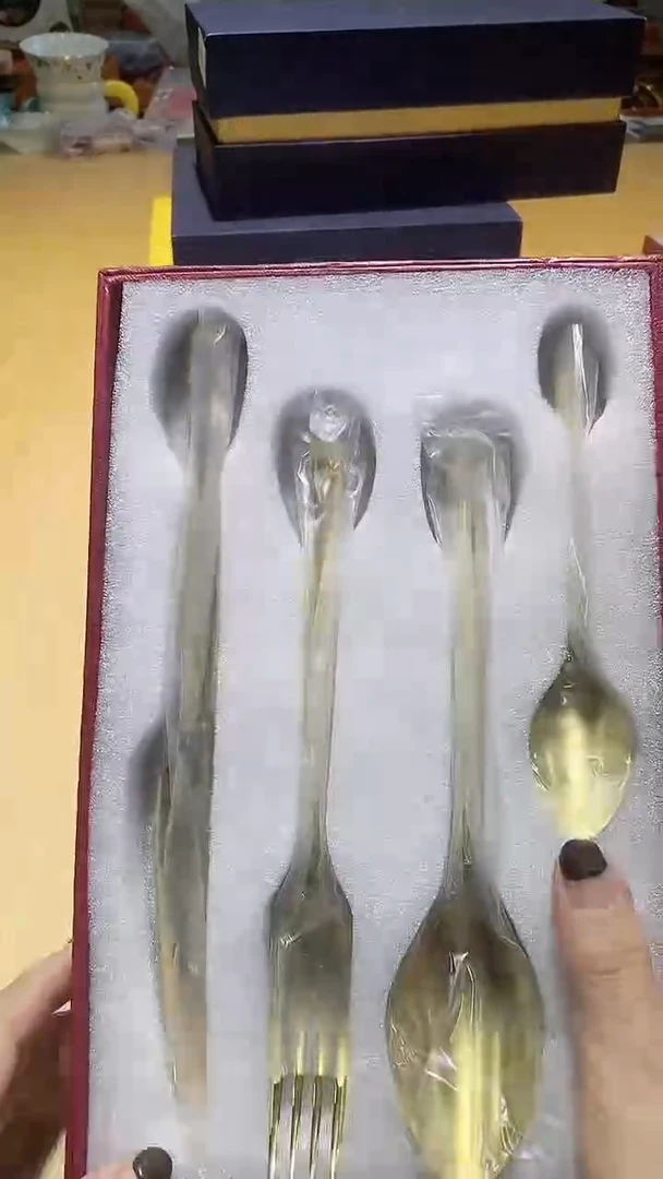 【闪购商品】瓷片锅碗瓢盆一件不剩