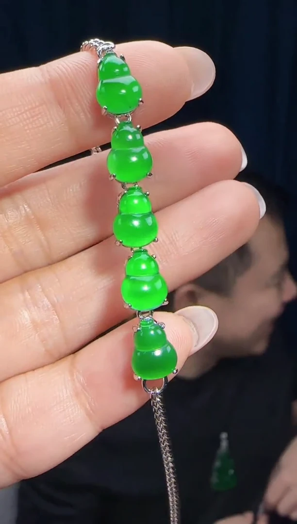 未镶嵌定制翡翠翡翠手链11