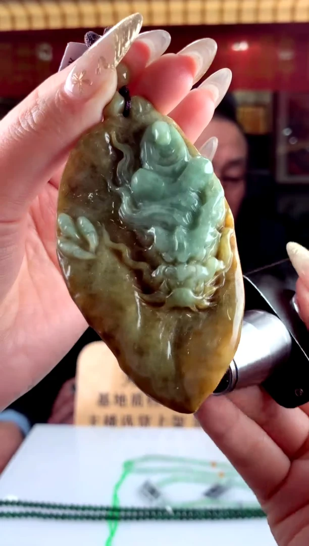 【闪购商品】定制翡翠未镶嵌天然A货翡翠（拍一发一）