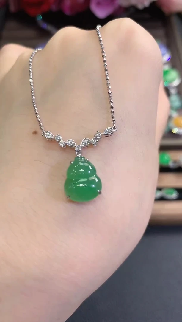 套链18K金镶嵌翡翠春日珠宝 D3