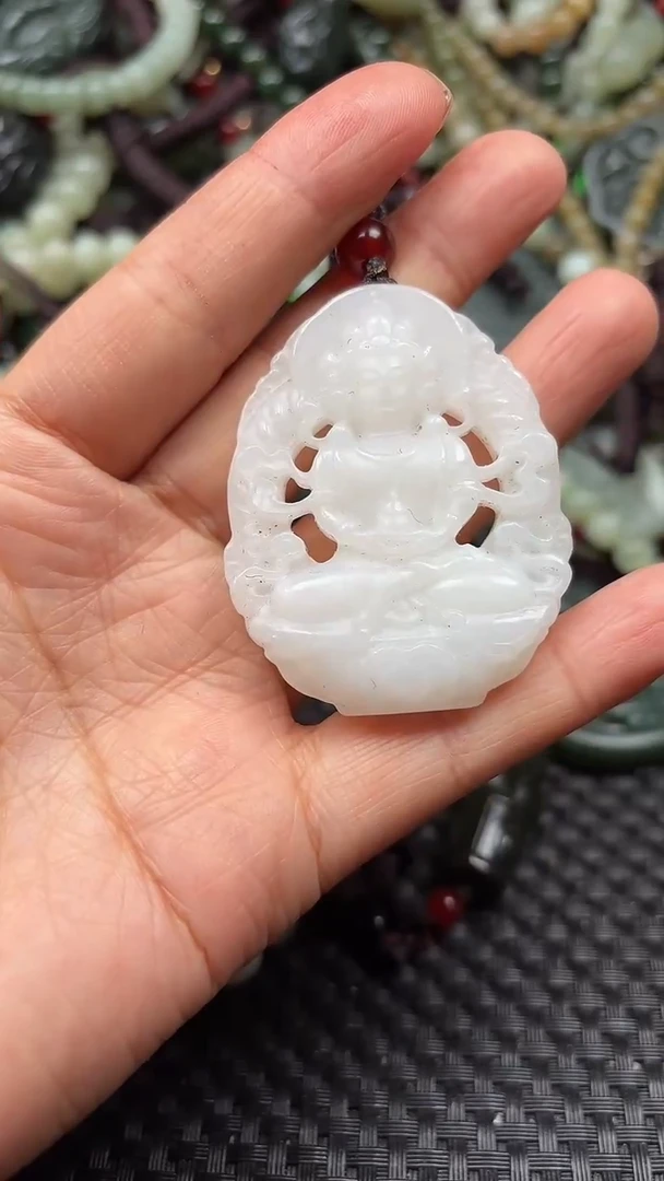 【闪购商品】和田玉颈饰未镶嵌.