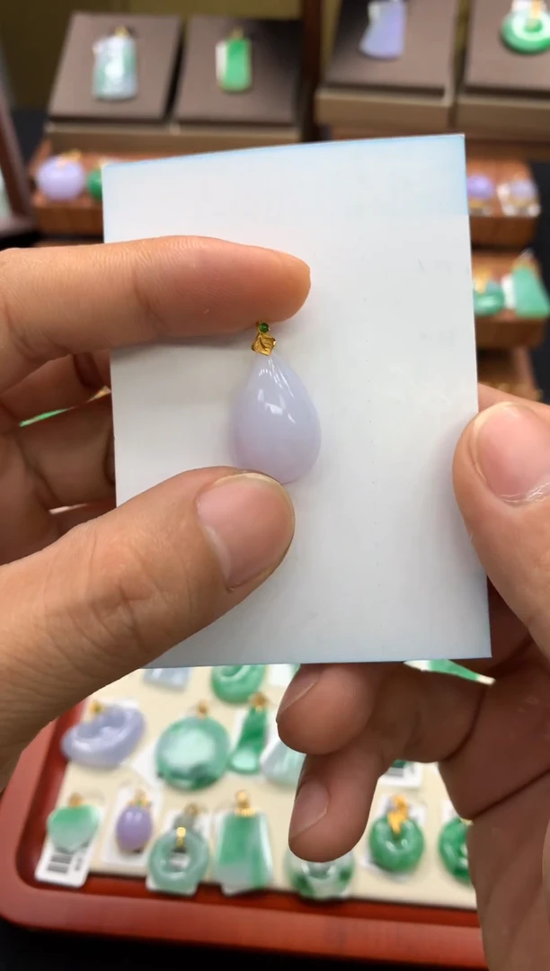 套链18K金镶嵌翡翠水滴