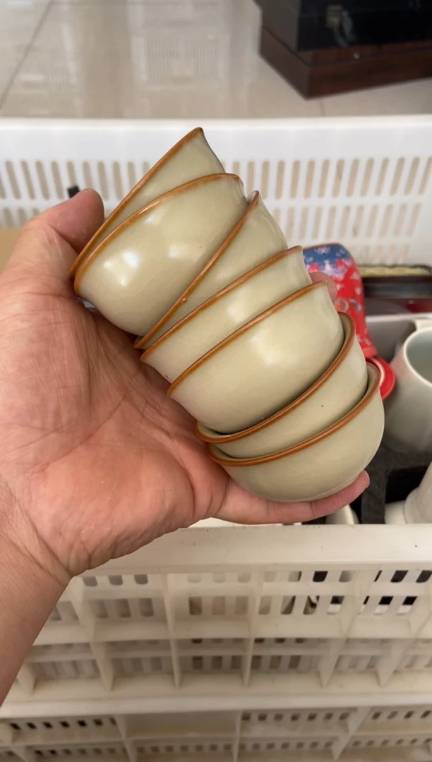 杯无运费险有瑕疵的摄影的产品有使用过的痕迹有点脏介意勿拍