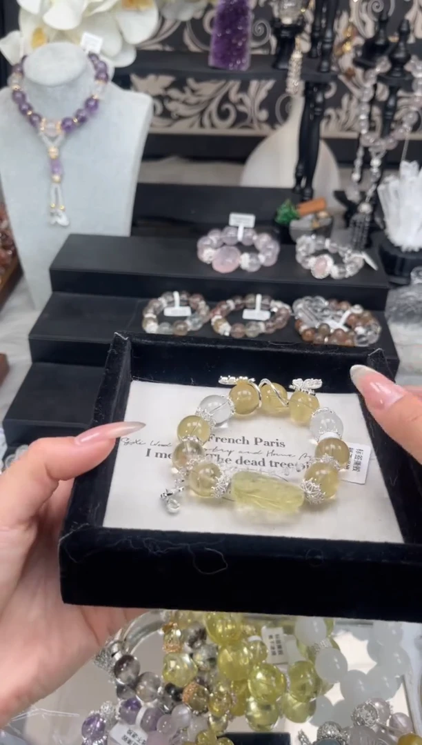 【闪购商品】烟晶手链银S925镶嵌天然水晶 多样性发货