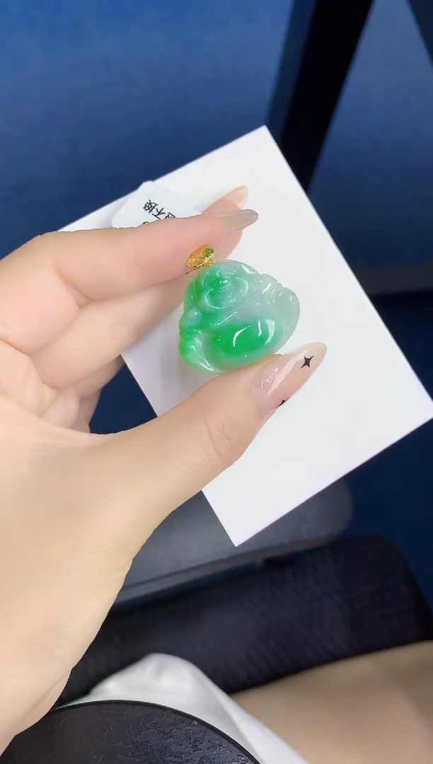 颈饰未镶嵌翡翠缅甸天然翡翠A货