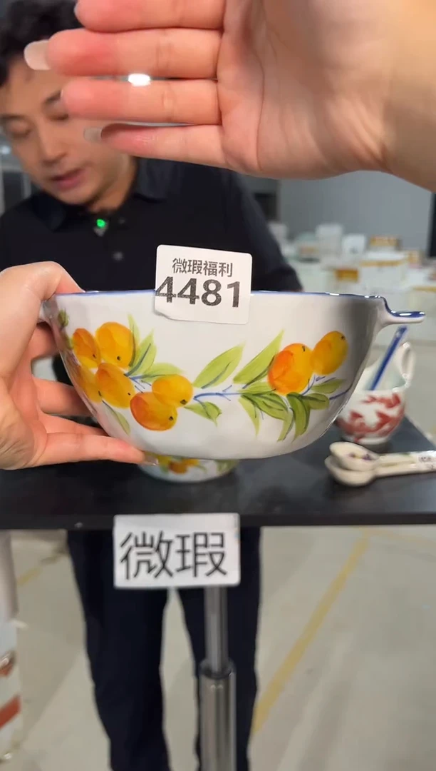 盘景德镇高温釉下手绘陶瓷二级品