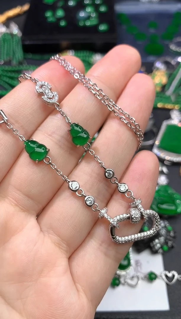 翡翠未镶嵌项链项链