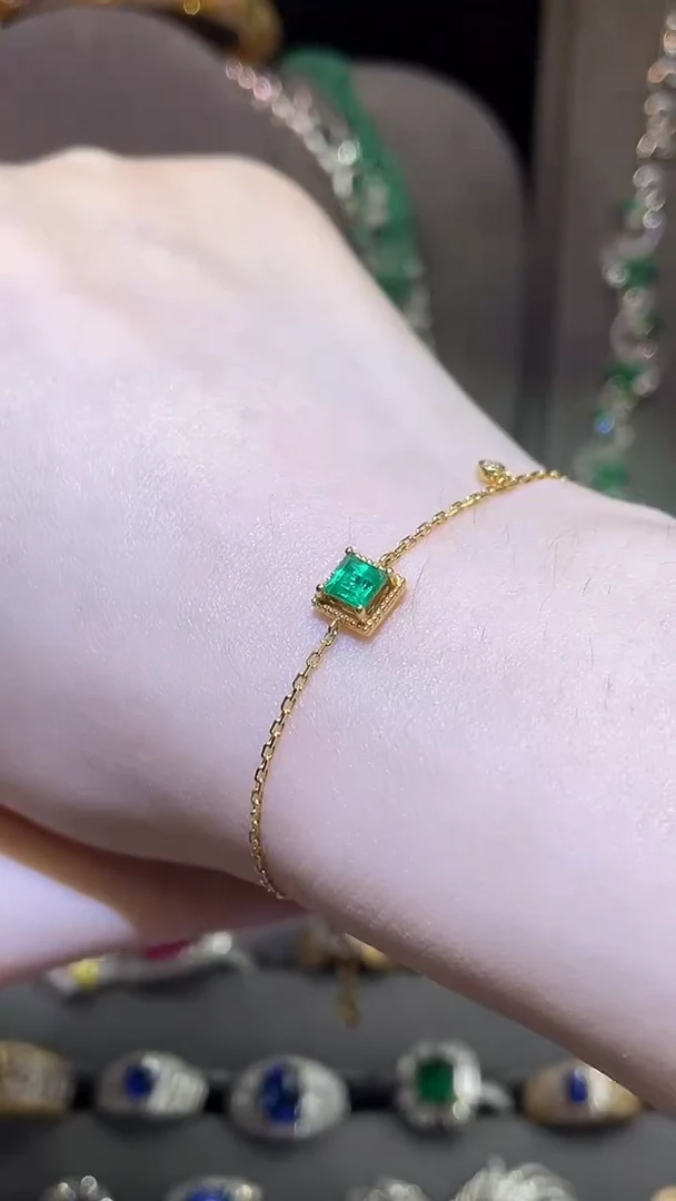 手链18K金镶嵌祖母绿0.45ct