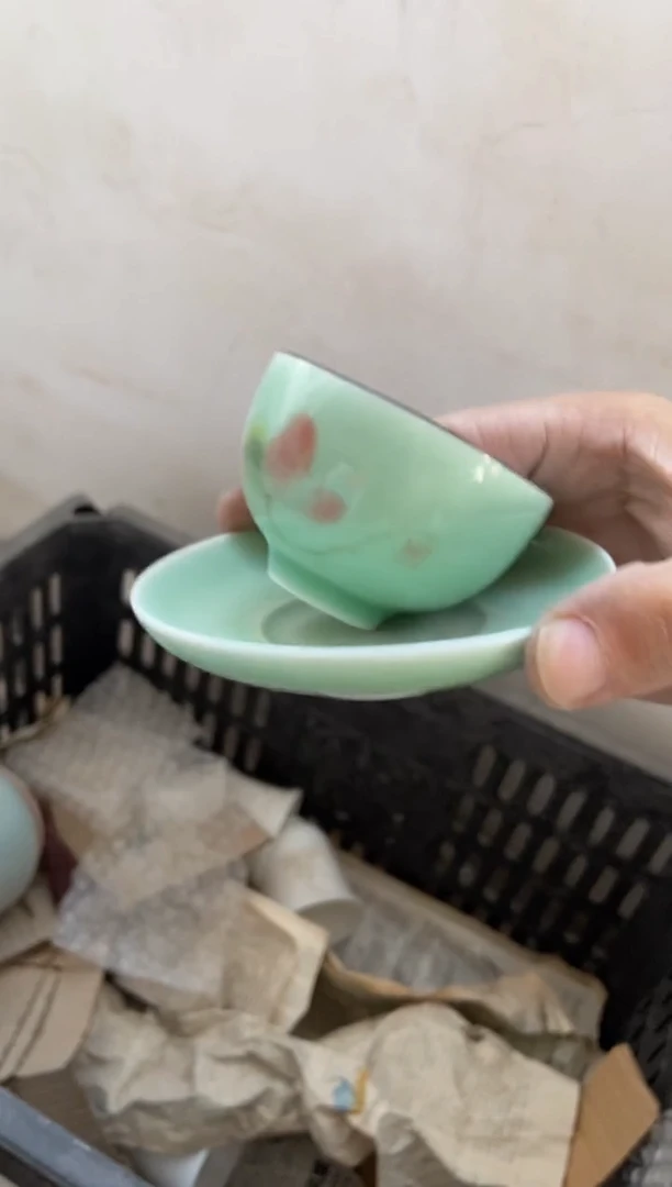 杯无运费险有瑕疵的摄影的产品有使用过的痕迹有点脏介意勿拍