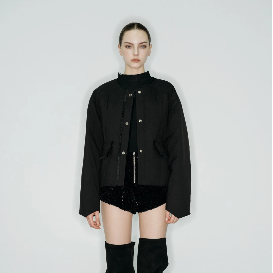 Auuuu/EOEZ小香风长袖时尚黑色设计师鹅绒服EZY3156