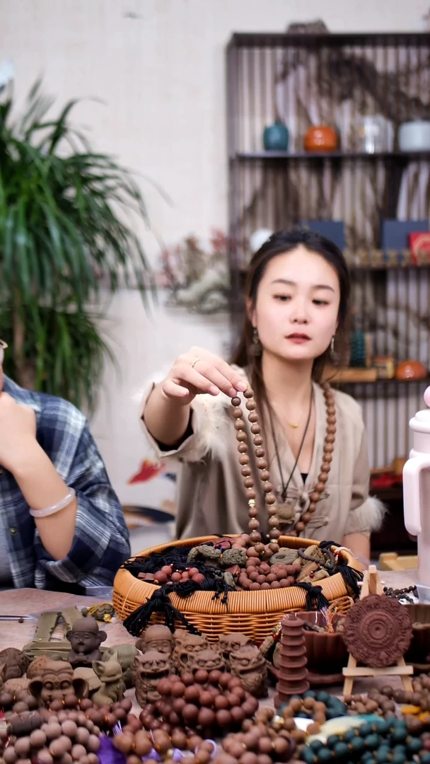 木四季归脾的锁骨链活扣款