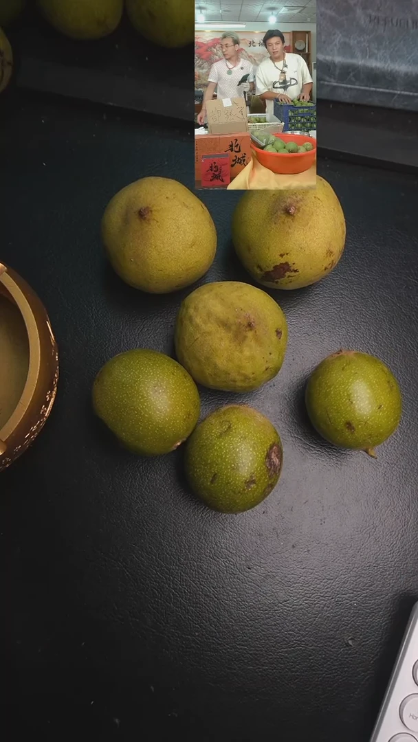 文玩核桃把件青皮盘山3个官帽3个（售出不退不换）