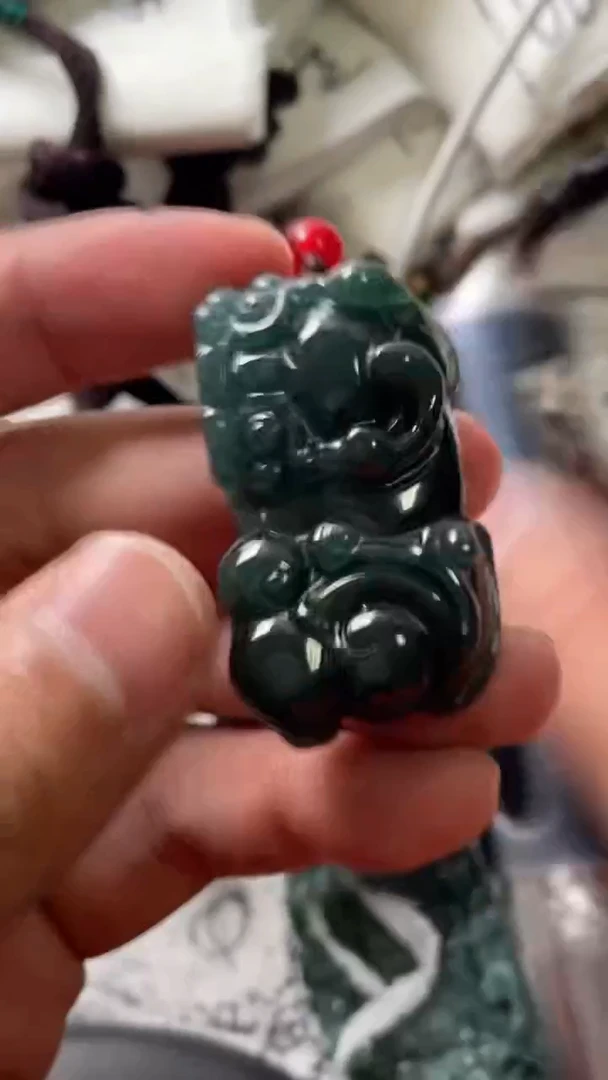 颈饰未镶嵌翡翠8